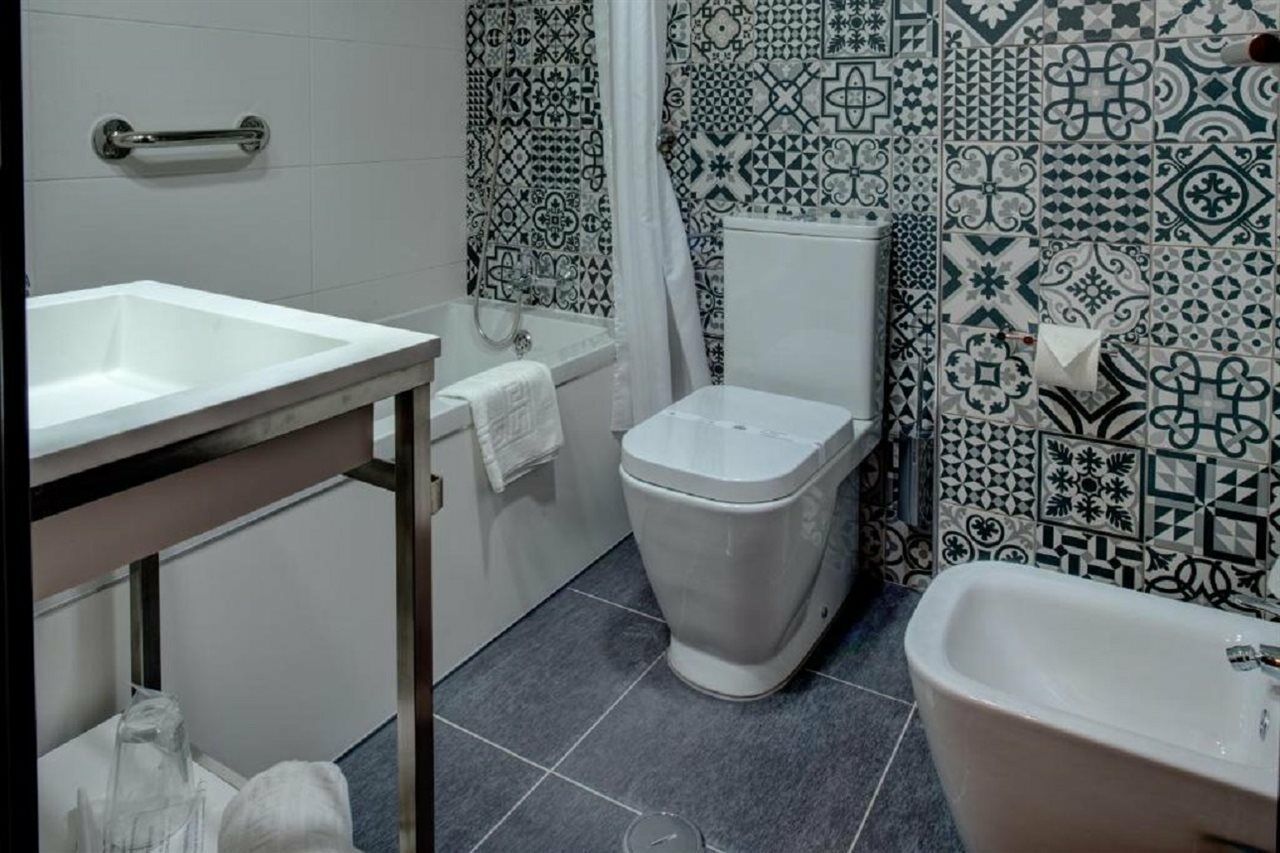 Vip Inn Berna Hotel Lisboa Eksteriør bilde